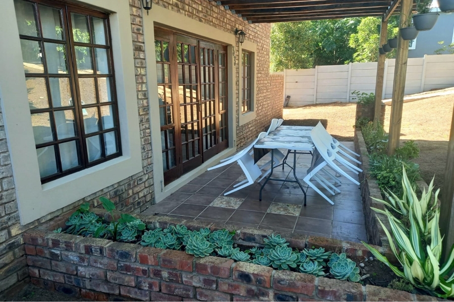 2 Bedroom Property for Sale in Albertinia Western Cape